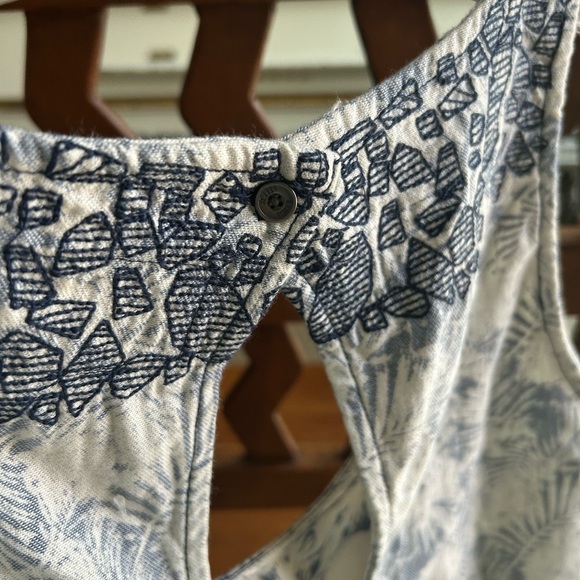 Blue Embellished Cut Out Tank Top Small - Picture 12 of 15